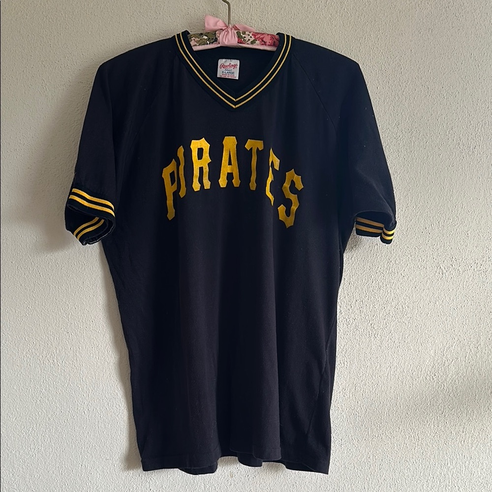 Vintage Pirates Black and Gold Jersey #11